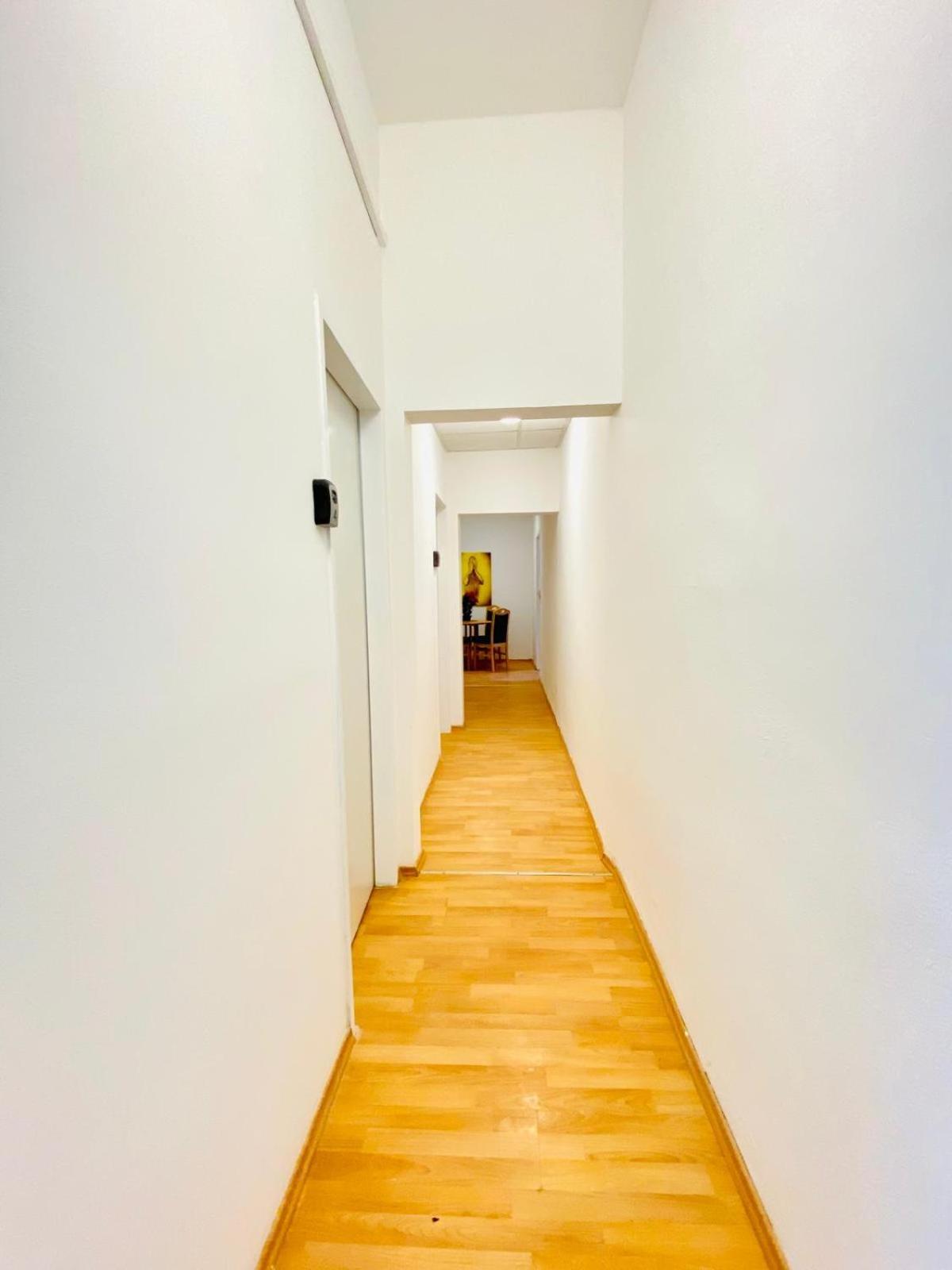 Bright 5Br Shared Apartment W Great Transport Link Wiedeń Zewnętrze zdjęcie