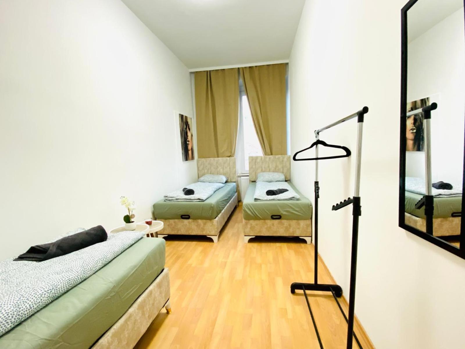 Bright 5Br Shared Apartment W Great Transport Link Wiedeń Zewnętrze zdjęcie