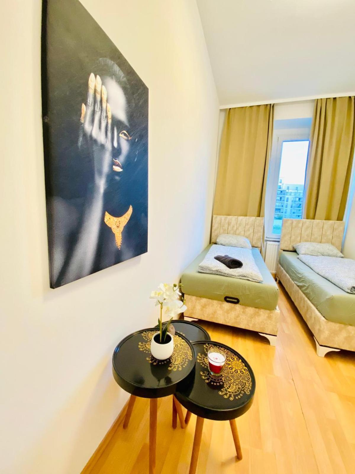 Bright 5Br Shared Apartment W Great Transport Link Wiedeń Zewnętrze zdjęcie