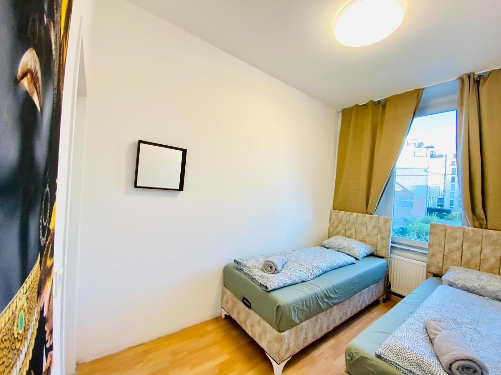 Bright 5Br Shared Apartment W Great Transport Link Wiedeń Zewnętrze zdjęcie
